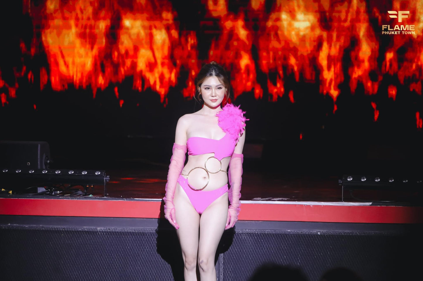 BHUSANAKAN SWIMWEAR ชุดว่ายน้ำ บิกินี่ 2ห่วงทนหายห่วง สีสันจัดจ้านพร้อมเสิร์ฟ Colorful Swan Gold O-ring Bikini