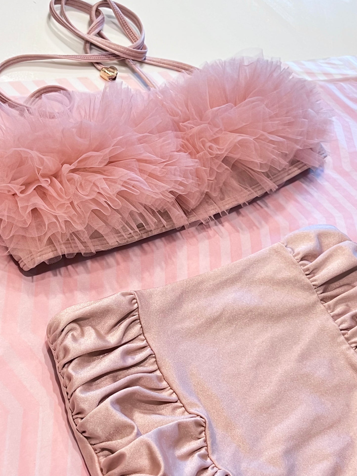 BHUSANAKAN SWIMWEAR บิกินี่รุ่น "Blossom Puff" บิกินี่แต่งระบายฟูฟ่อง กางเกงเอวสูงวินเทจ ละมุน น่ารักเกินต้าน