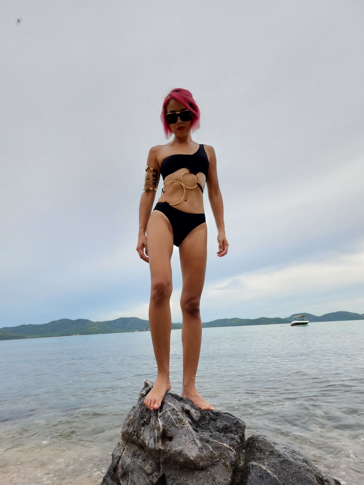 Black Swan Gold O-Ring Bikini